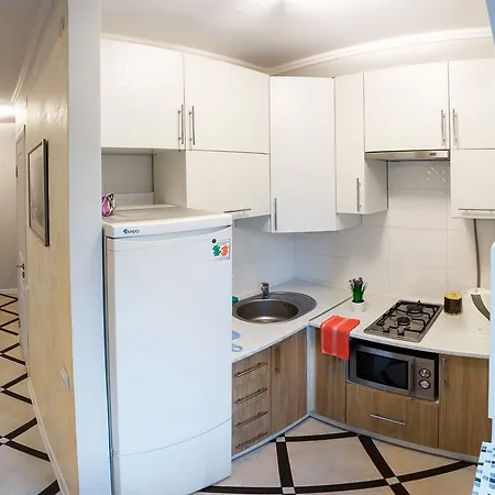 Apartmán Chornovola Avenue *