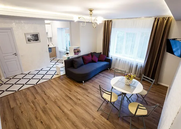 Chornovola Avenue Апартаменты *