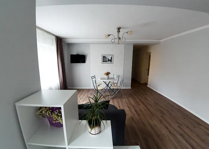 Chornovola Avenue Апартаменты